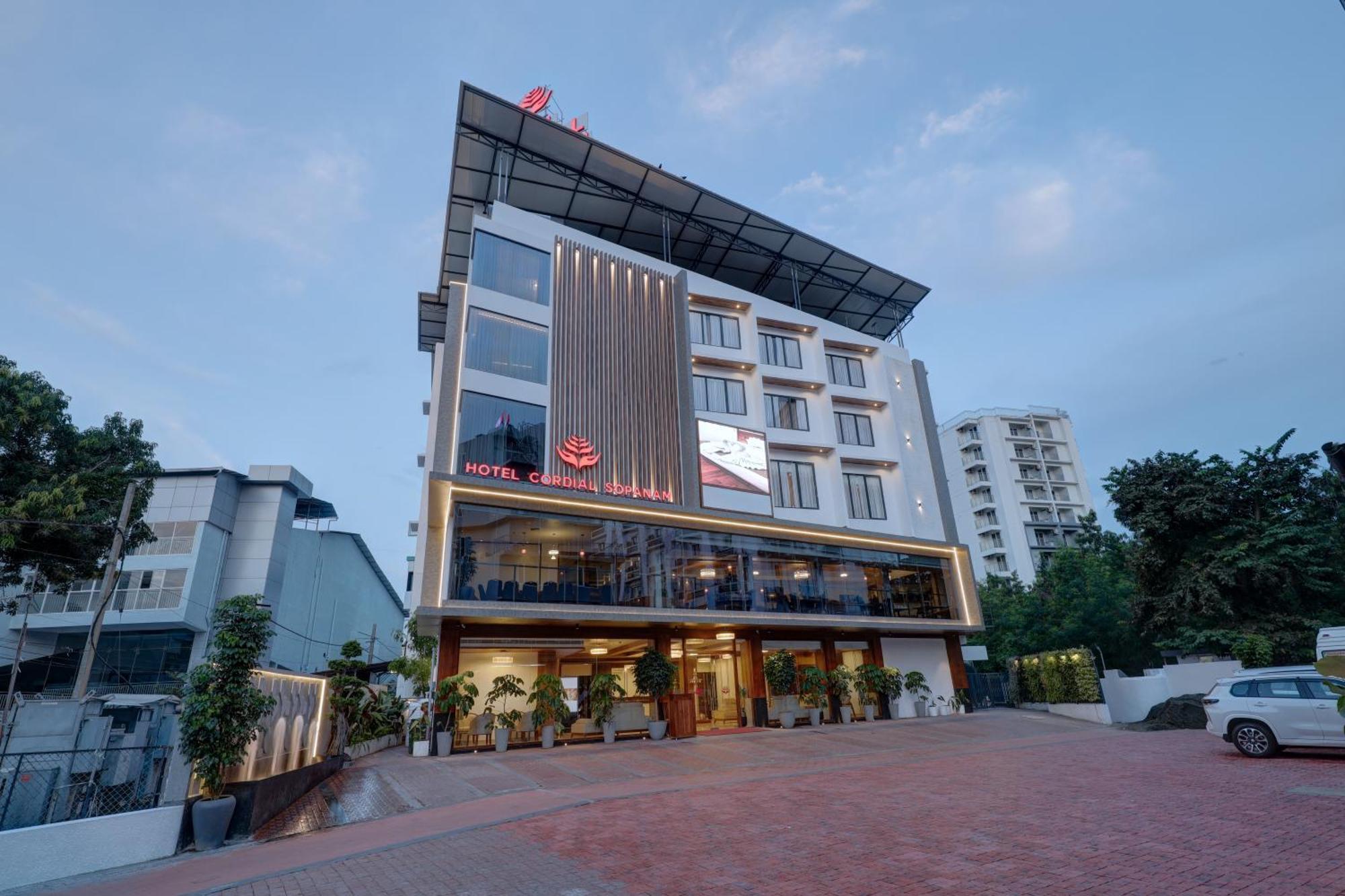 Hotel Cordial Sopanam Thiruvananthapuram Dış mekan fotoğraf