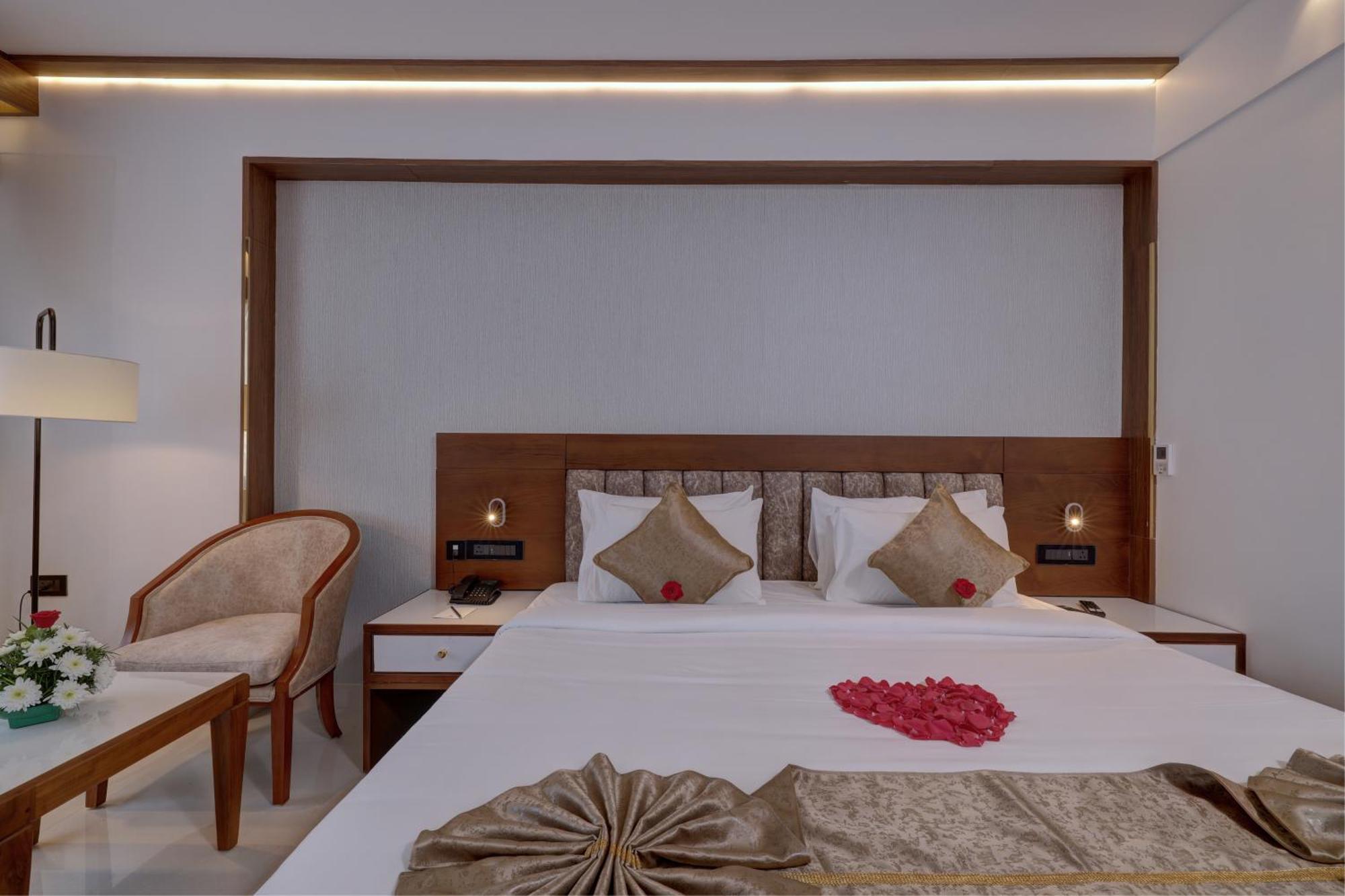 Hotel Cordial Sopanam Thiruvananthapuram Dış mekan fotoğraf