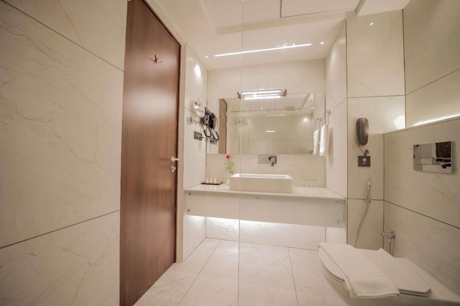 Hotel Cordial Sopanam Thiruvananthapuram Dış mekan fotoğraf